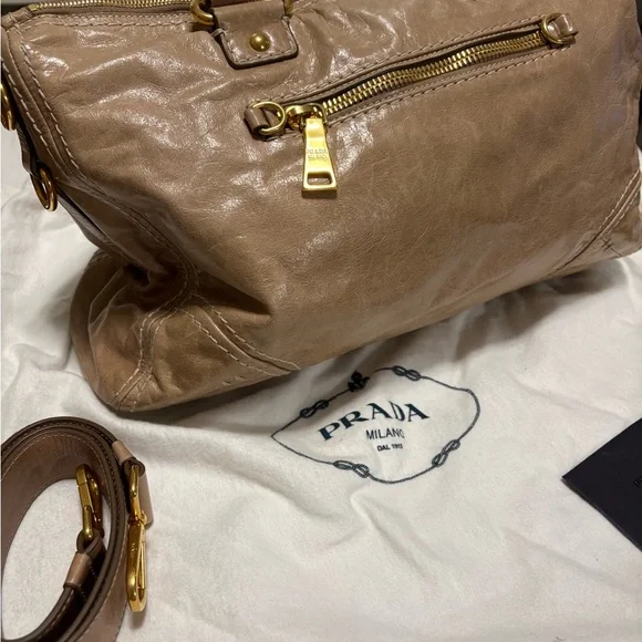 Prada Beige Leather Shoulder Bag with Gold Accents - Picture 2 of 3